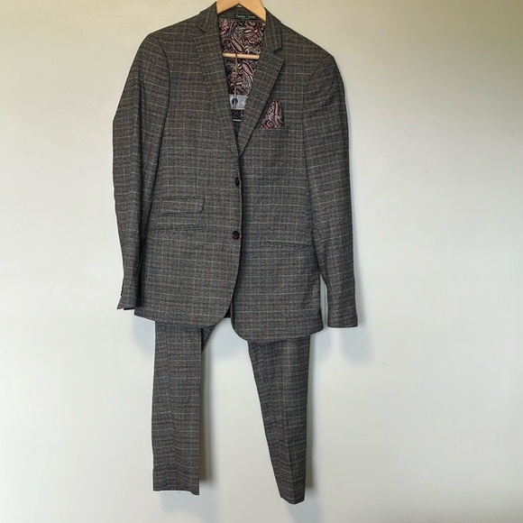 Paisley & Gray Checkered Suit 36R W32 L32 - Picture 1 of 11